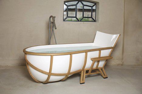 Moderna Bañera inspirada en un sillón clásico